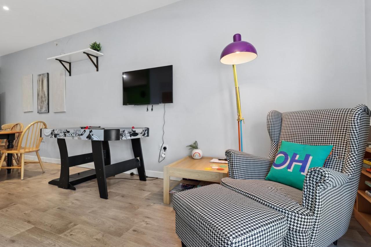 Modern House With Parking Buisness And Leisure Villa Brighton Exteriör bild